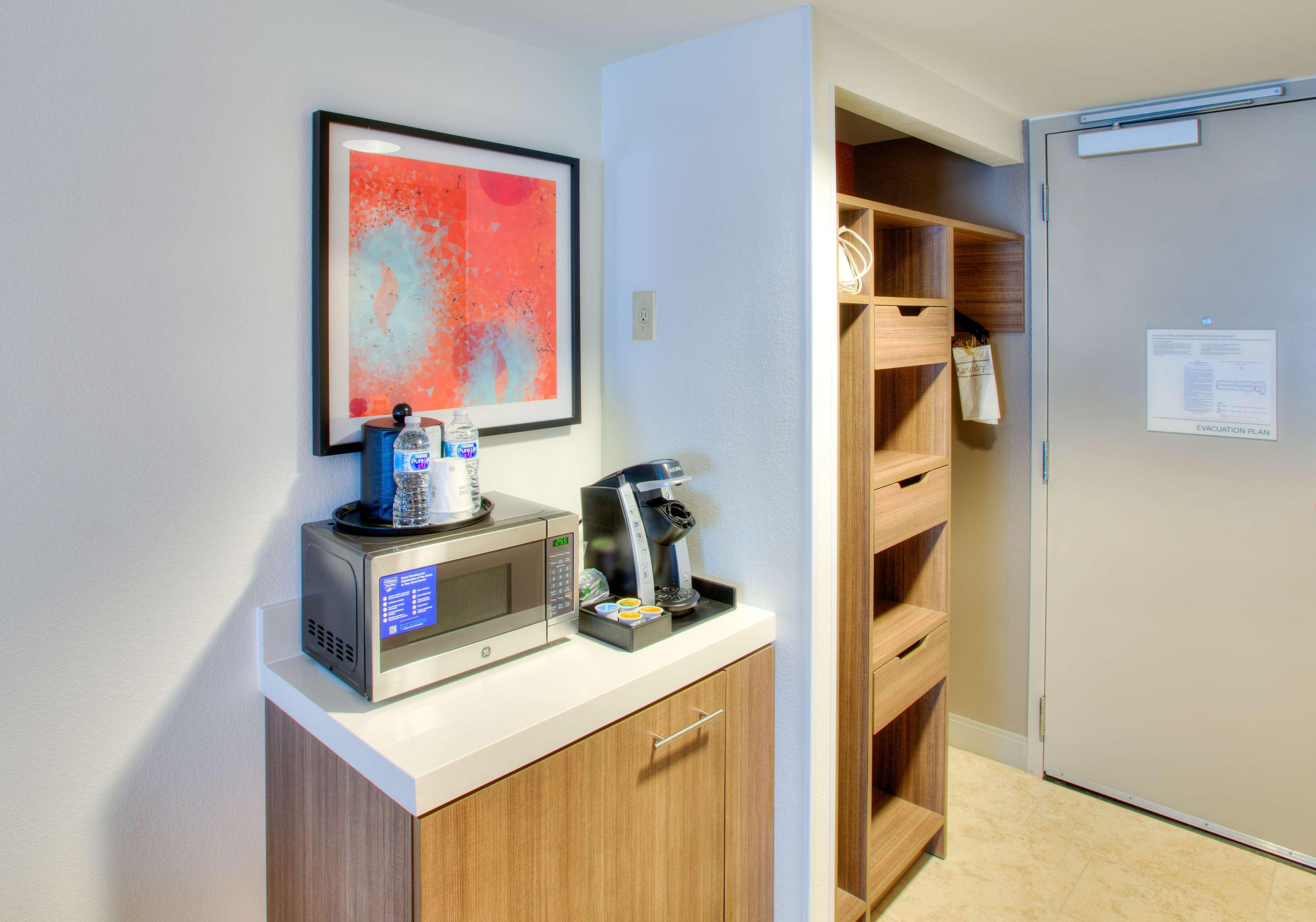 Hilton Garden Inn Indianapolis Northeast/פישרס מראה חיצוני תמונה