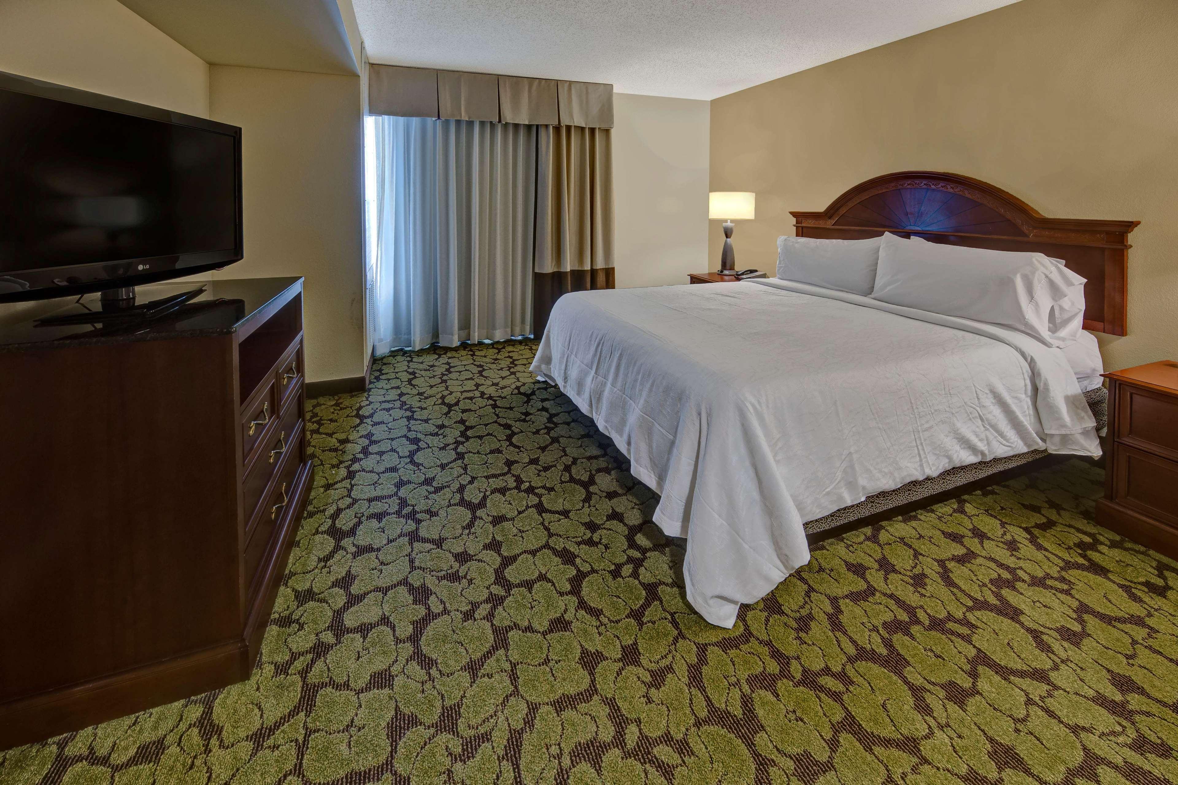 Hilton Garden Inn Indianapolis Northeast/פישרס מראה חיצוני תמונה