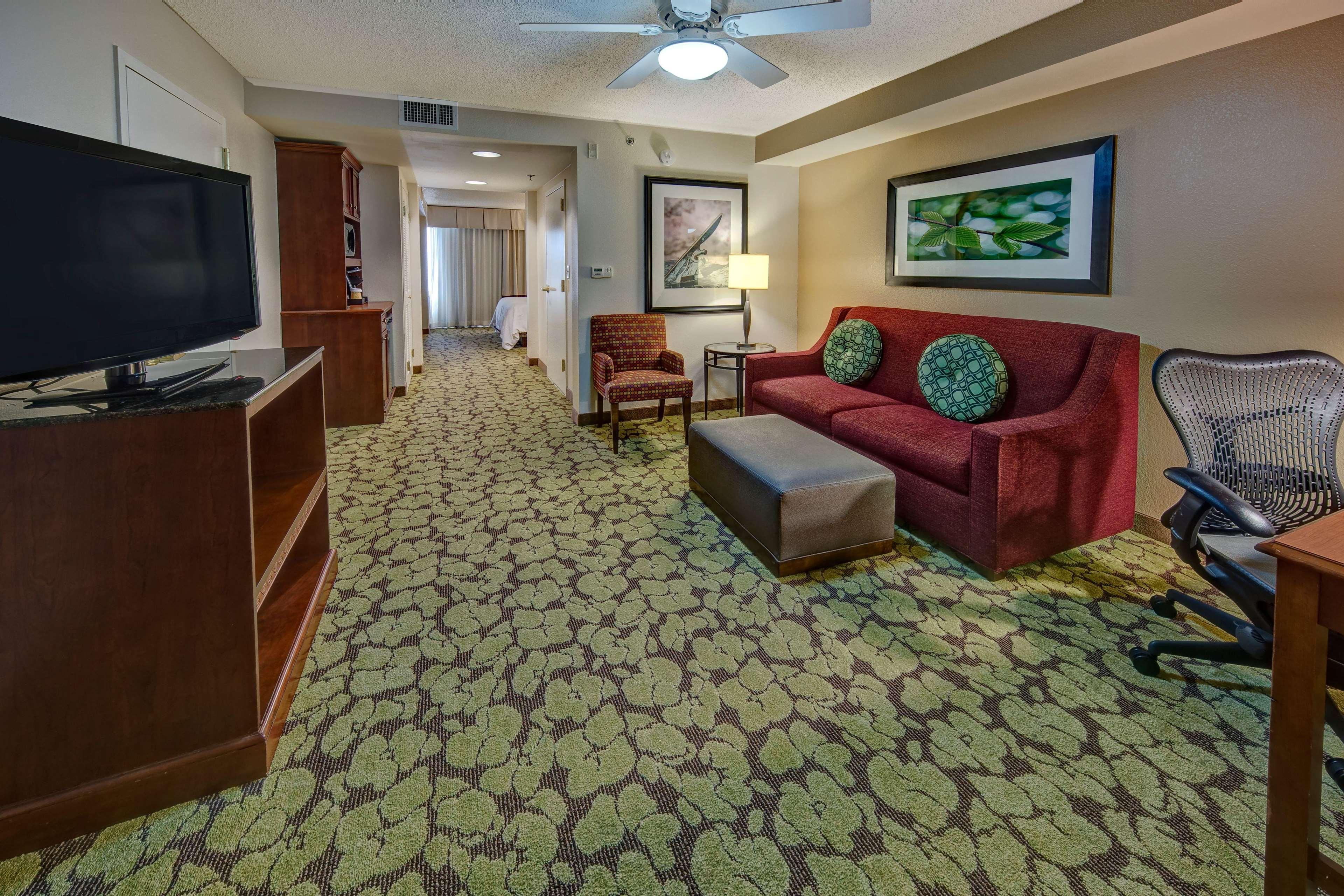 Hilton Garden Inn Indianapolis Northeast/פישרס מראה חיצוני תמונה