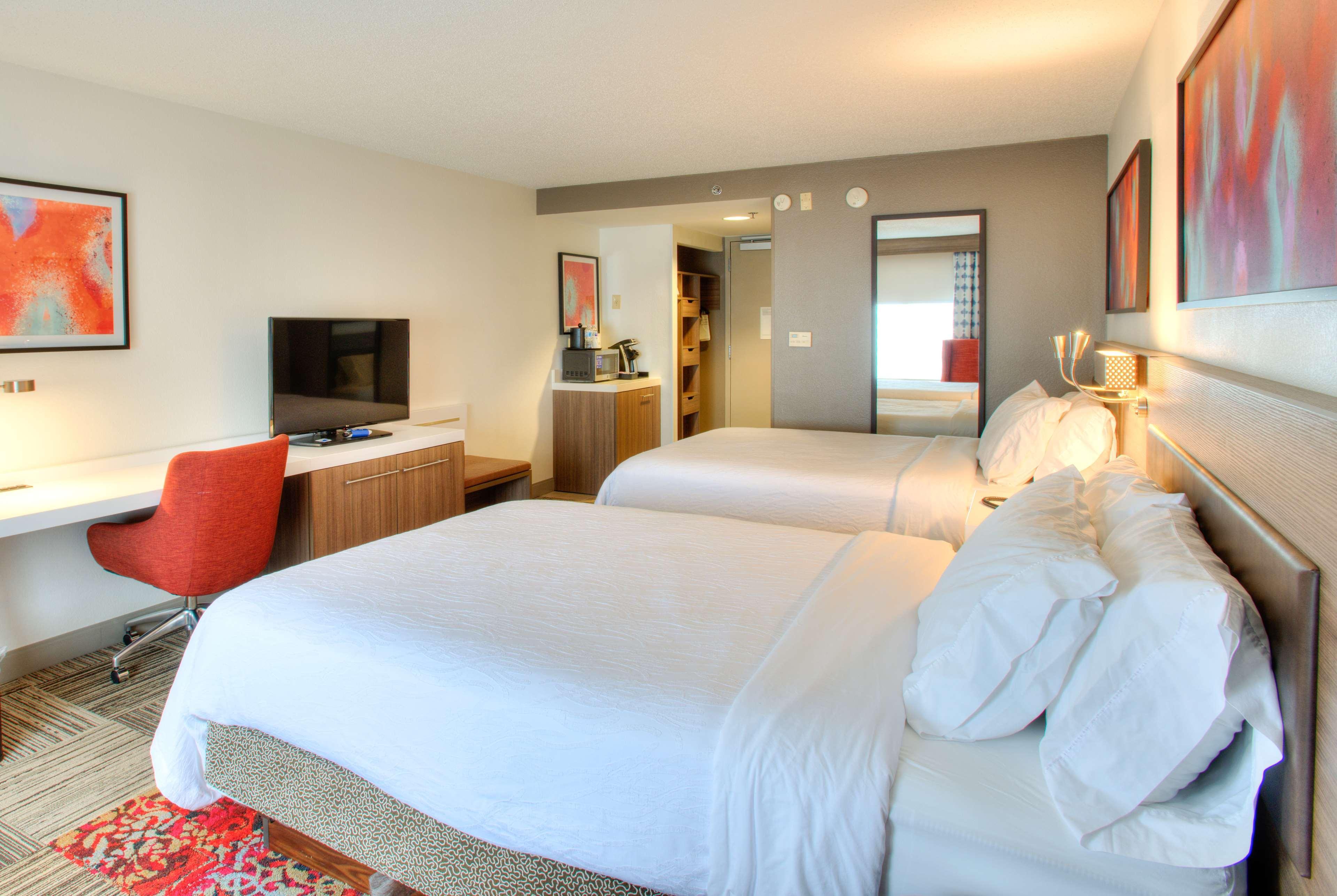 Hilton Garden Inn Indianapolis Northeast/פישרס מראה חיצוני תמונה