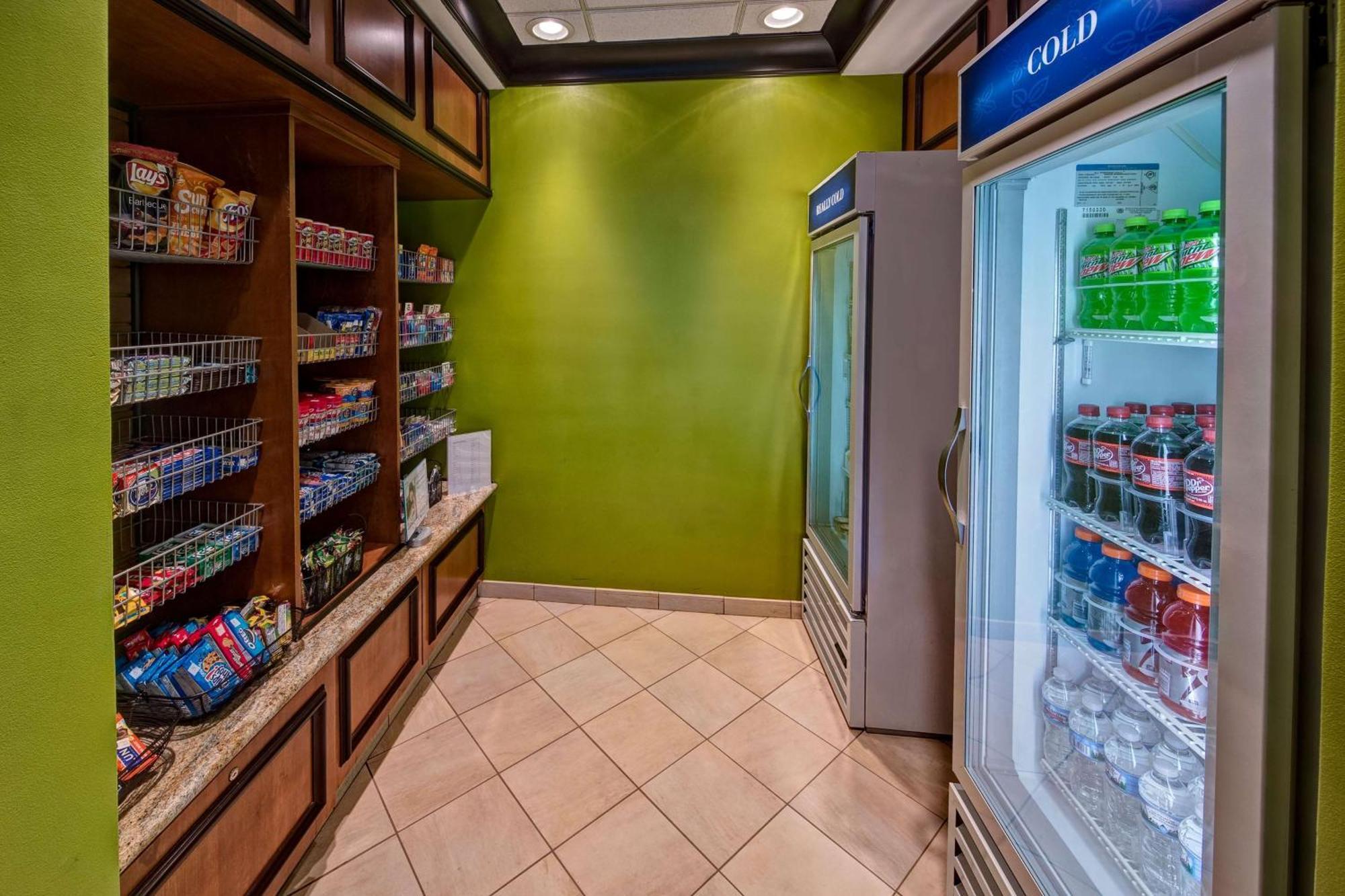 Hilton Garden Inn Indianapolis Northeast/פישרס מראה חיצוני תמונה